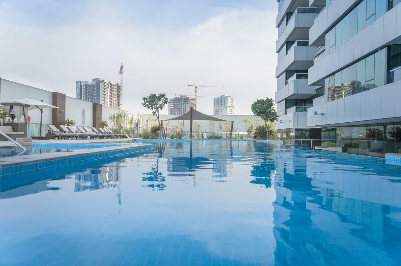 Waterfront Downtown- Damac Maison Canal View ドバイ エクステリア 写真